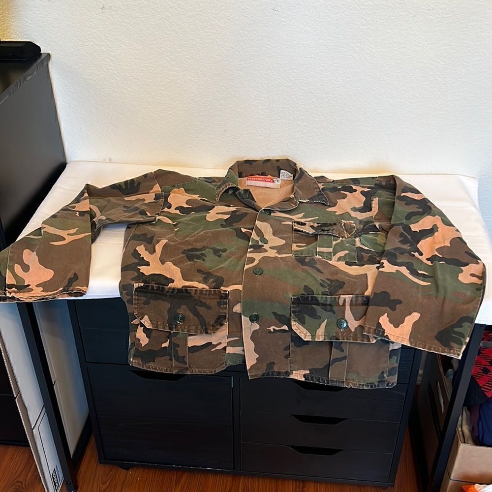 Winchester Men's Hunting/Camo Shirt Jacket - Size M